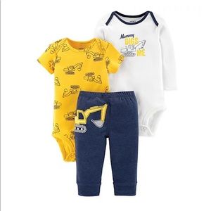 3 months Carter’s 3 piece set “Mommy Digs Me”